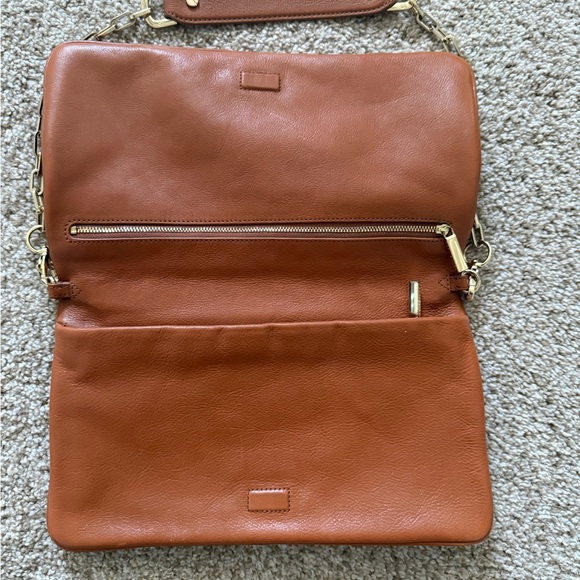 Tory Burch Brown Leather Wristlet with Gold Chain - Picture 3 of 3